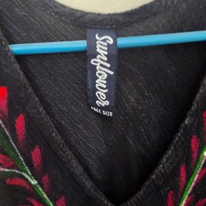 Floral cover up. Closet Closeout All Tops 5.00 Firm